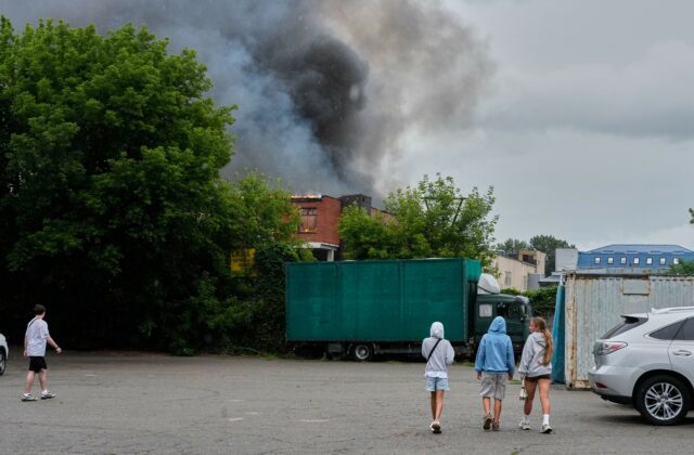 Ruské rakety zasiahli Kyjev, pri nočnom útoku zahynuli dvaja ľudia